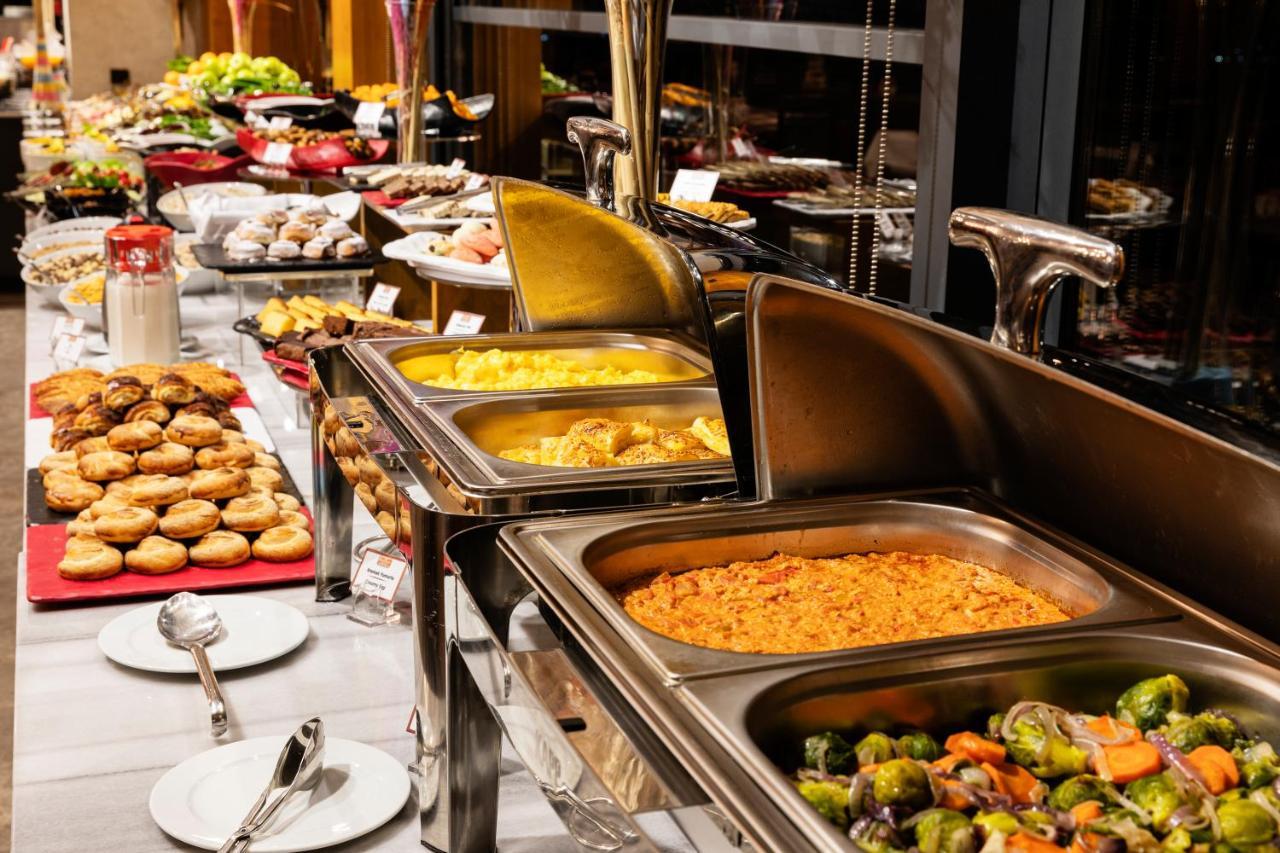Demiray Hotel Old City Stambuł Zewnętrze zdjęcie A buffet at a hotel
